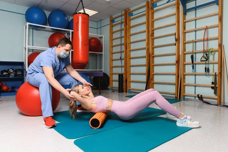 Инструктор ЛФК