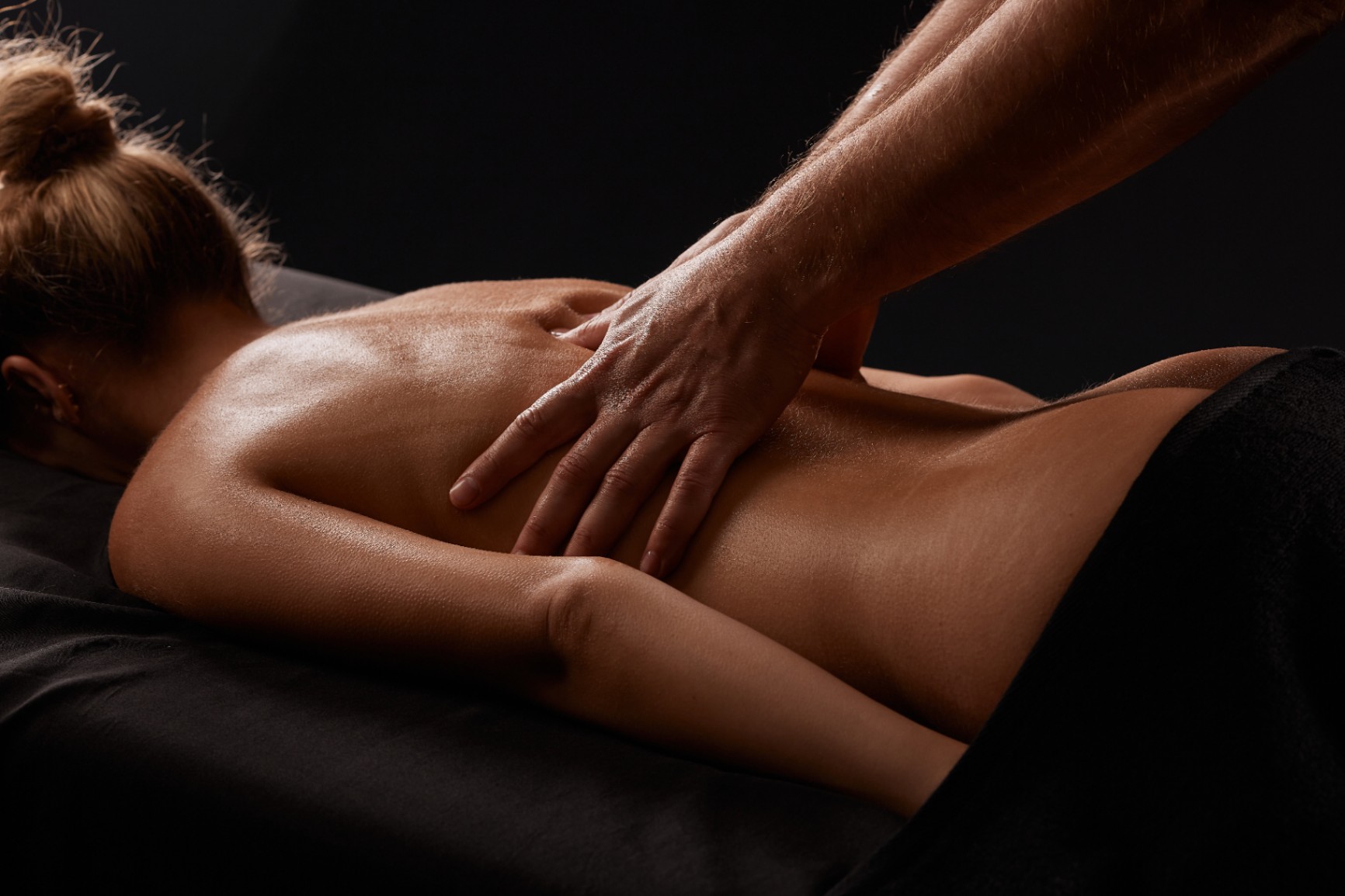 Ручной антицеллюлитный массаж